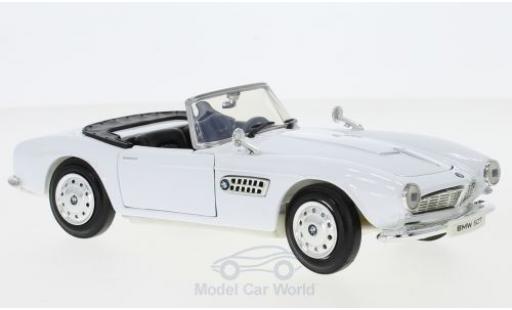 Bmw 507 1/24 Motormax bianco modellino in miniatura