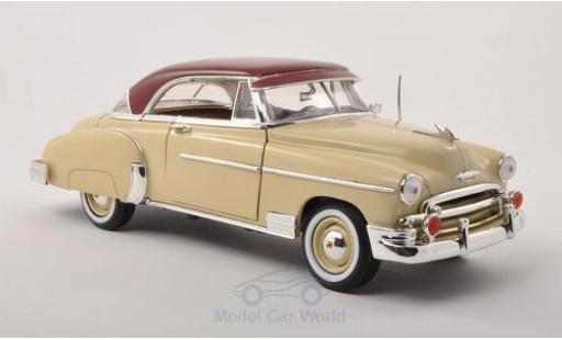 Chevrolet Bel Air 1/18 Motormax beige/rosso 1950 modellino in miniatura