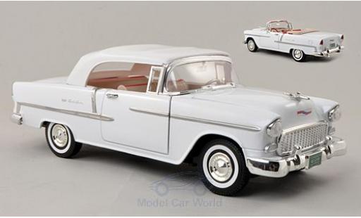 Chevrolet Bel Air 1/18 Motormax Convertibile bianco 1955 Softtop und Persenning liegen bei modellino in miniatura