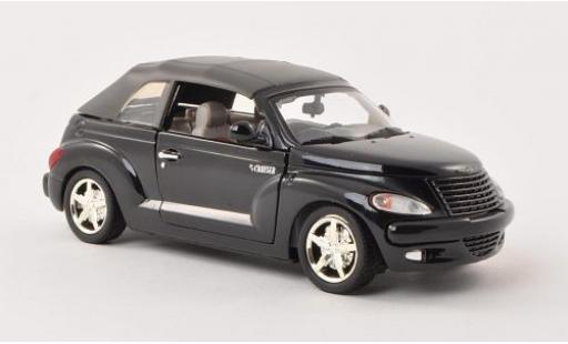 Chrysler PT Cruiser 1/24 Motormax Convertibile nero sans Vitrine modellino in miniatura