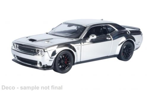 Dodge Challenger 1/24 Motormax Hellcat SRT silber 2018 1:24 modellino in miniatura