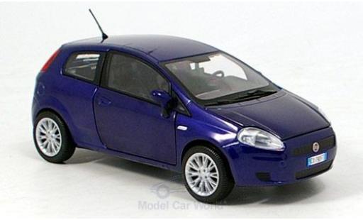 Fiat Grande Punto 1/24 Motormax metallico blu 2007 modellino in miniatura