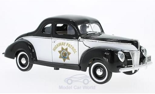 Ford Deluxe 1/18 Motormax Highway Patrol 1940 modellino in miniatura
