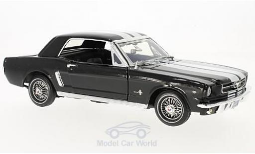 Ford Mustang 1/18 Motormax Hardtop nero/bianco 1964 modellino in miniatura