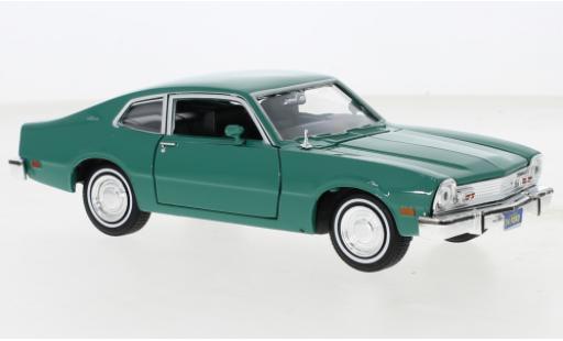 Ford Maverick 1/24 Motormax verde 1974 modellino in miniatura