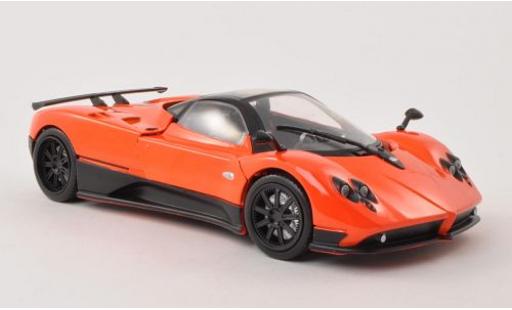 Pagani Zonda 1/18 Motormax F metallico orange modellino in miniatura