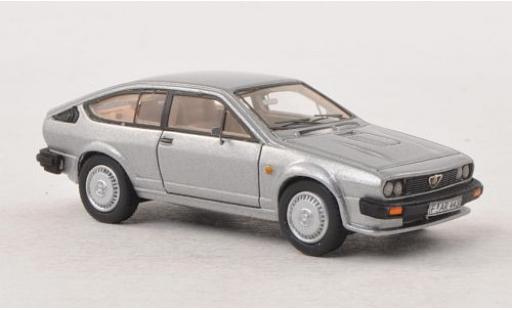 Alfa Romeo GT 1/87 Neo V 6 grigio 1983 modellino in miniatura