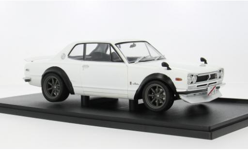 Nissan Skyline 1/18 Solido 2000 GT-R (C10) Hakosuka weiss 1970 1:18 modellino in miniatura
