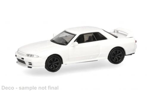 Modellini auto Nissan Skyline GTR (R32) weiss 1/87 Micro City 87