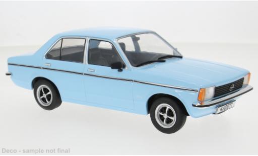 Modellini auto Opel Kadett C Base C2 blu 1977 1/18 MCG
