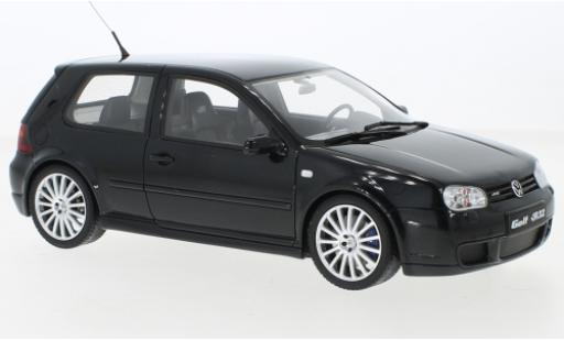 Volkswagen Golf 1/18 Ottomobile IV R32 nero 2003 modellino in miniatura