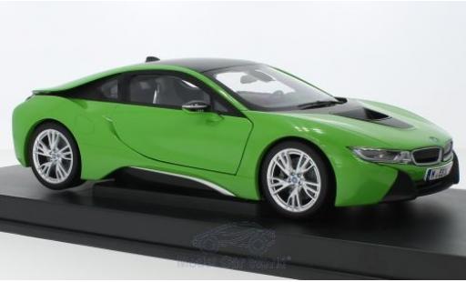 Bmw i8 1/18 Paragon verde modellino in miniatura