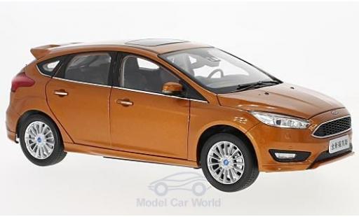 Ford Focus 1/18 Paudi MK III metallico orange 2015 modellino in miniatura