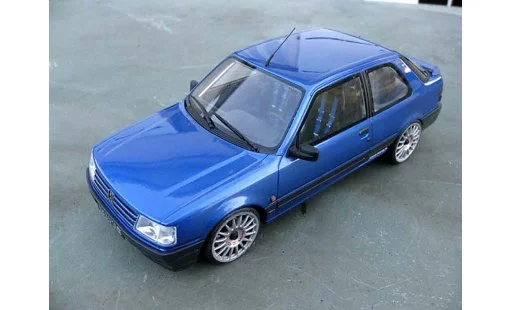 Peugeot 309 GTI 16 1/18 Ottomobile S groupe n modellini auto