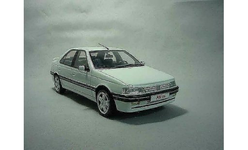 Peugeot 405 Mi16 1/18 Ottomobile phase 2 1992 bianco modellini auto