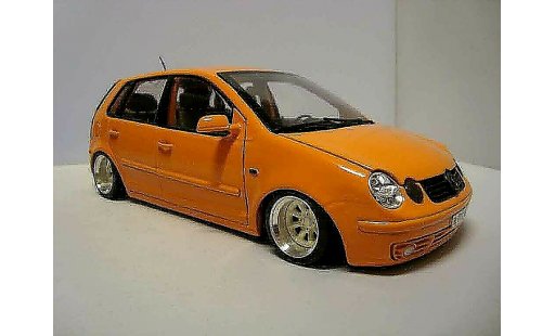 Volkswagen Polo Base 1/18 Anson 9n orange jantes 13 pouces modellini auto