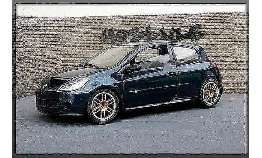 Renault Clio 3 RS 1/18 Solido williams modellini auto