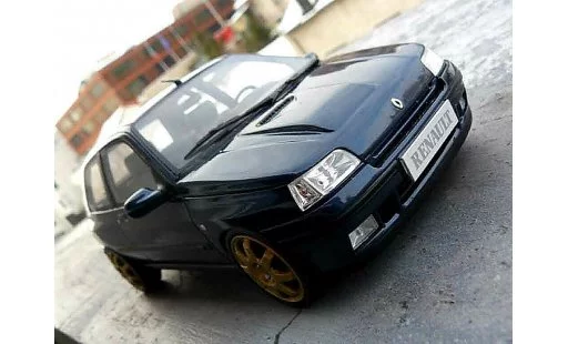 Renault Clio Williams 1/18 Ottomobile jantes groupe a modellini auto