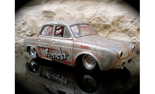 Renault Dauphine Base 1/18 Norev drag strip a moteur vw prepare modellini auto