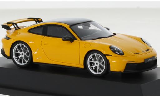 Porsche 992 GT3 1/43 Schuco 911  giallo modellino in miniatura
