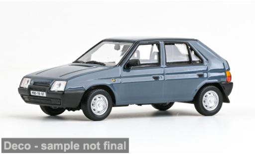Skoda Favorit 1/43 Abrex 136L grau 1988 1:43 modellino in miniatura
