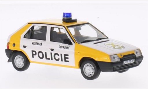Skoda Favorit Livree Officielle 1/43 Abrex Vojenska Dopravni Policie 1992 bianco/giallo 1987 modellini auto