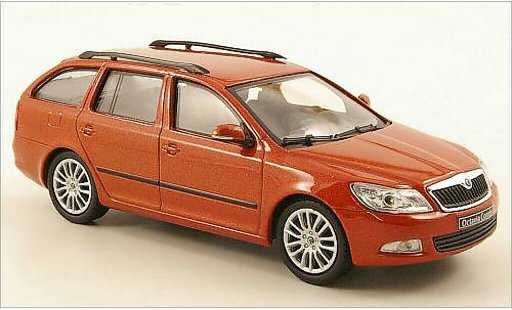 Skoda Octavia Combi 1/43 Abrex metallicoo orange Avia modellini auto