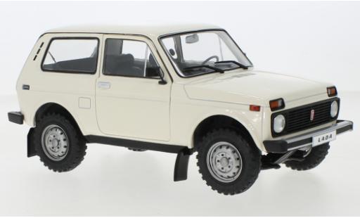 Lada Niva 1/18 Solido bianco 1980 modellino in miniatura