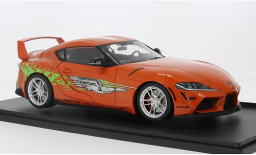 Aston Martin V8 Vantage GT4 1/18 Solido Toyota GR Supra GT4 rot 1:18 modellino in miniatura