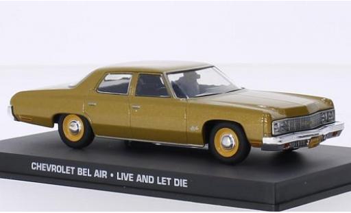 Chevrolet Bel Air 1/43 SpecialC gold James Bond 007 Leben und sterben lassen ohne Vitrine modellino in miniatura