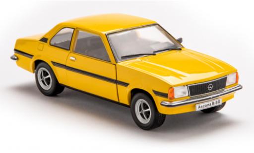 Opel Ascona 1/24 SpecialC B 1.6 SR giallo 1975 modellino in miniatura