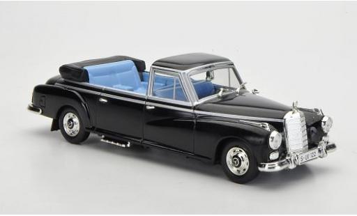 Mercedes 300 1/43 SpecialC Landaulet Konrad Adenauer 1963 sans Vitrine modellino in miniatura