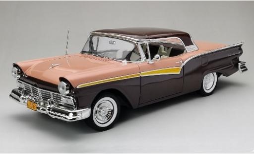 Ford Fairlane 1/18 Sun Star 500 Skyliner rosa/marroneee 1957 modellino in miniatura
