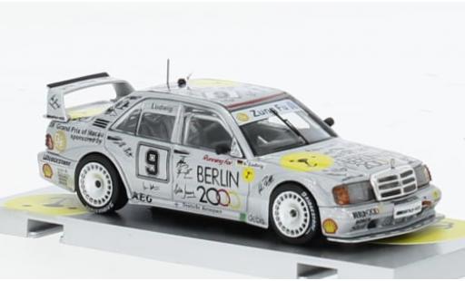 Mercedes 190 1/64 Tarmac Works E 2.5-16 Evo 2 (W201) No.9 Macau Guia Race 1992 1:64 modellino in miniatura