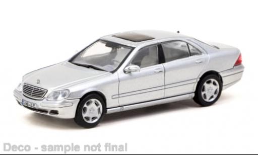 Mercedes Classe S 1/64 Tarmac Works silber 1:64 modellino in miniatura