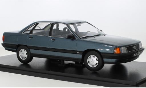 Audi 100 1/18 Triple 9 Collection (C3) metallise turchese 1989 modellino in miniatura