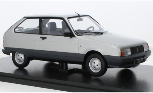 Citroen AX 1/18 Triple 9 Collection Axel 12 TRS d 1990 modellino in miniatura