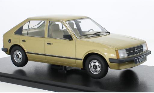 Opel Kadett 1/18 Triple 9 Collection D metallise beige modellino in miniatura
