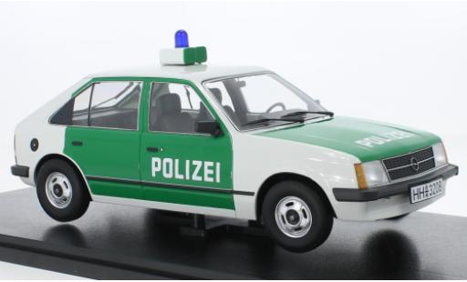Opel Kadett 1/18 Triple 9 Collection D police modellino in miniatura