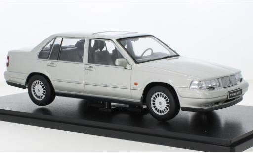 Volvo 960 1/18 Triple 9 Collection grigio 1996 modellino in miniatura