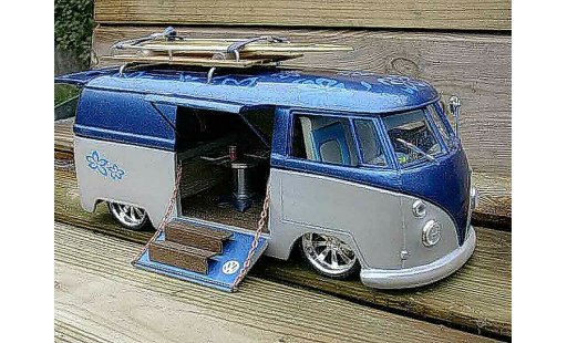 Volkswagen Combi Base 1/18 Solido hawai modellini auto