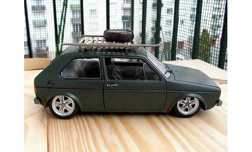 Volkswagen Golf GTI 1/18 Solido rusty modellini auto