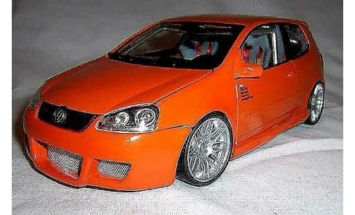Volkswagen Golf GTI 1/18 Norev orange jantes bbs 19 pouces modellini auto