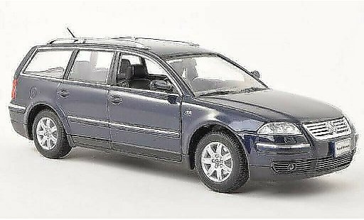 Volkswagen Passat B5 1/24 Welly Variant blu 2001 modellini auto