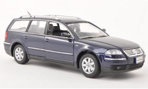 Volkswagen Passat 1/24 Welly Variant bla 1:24 modellino in miniatura