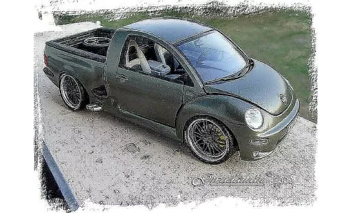 Volkswagen New Beetle Base 1/18 Burago pick-up modellini auto