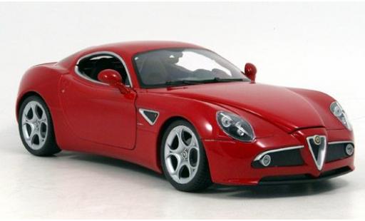 Alfa Romeo 8C 1/18 Welly Competizione dkl.-rot 1:18 modellino in miniatura