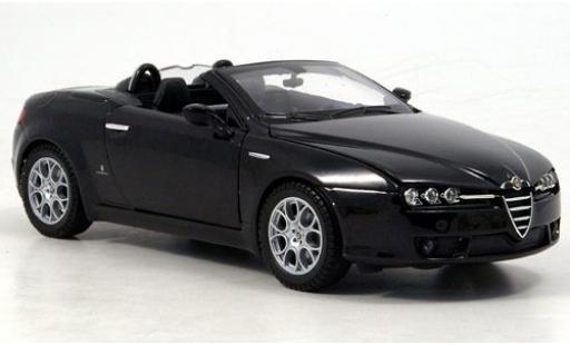 Alfa Romeo Spider 1/24 Welly schwarz offen 1:24 modellino in miniatura