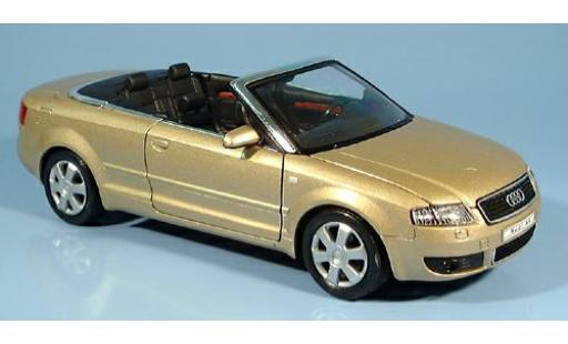 Audi A4 1/24 Welly met. gold 2003 1:24 modellino in miniatura