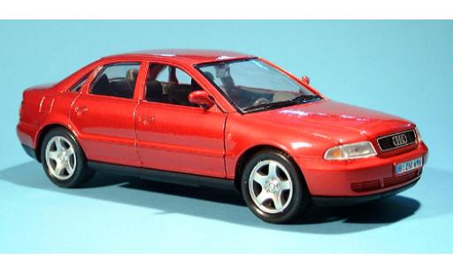 Audi A4 1/24 Welly (ohne Farbangabe) 1:24 modellino in miniatura